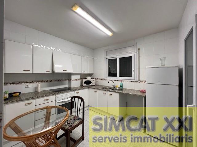 For sale of flat in Figueres