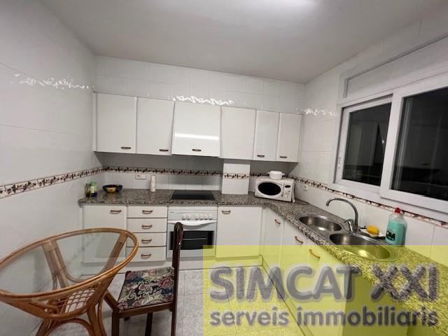 For sale of flat in Figueres