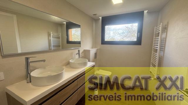 For sale of house in Avinyonet de Puigventós