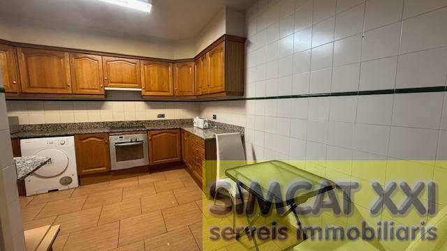 For sale of duplex in Figueres