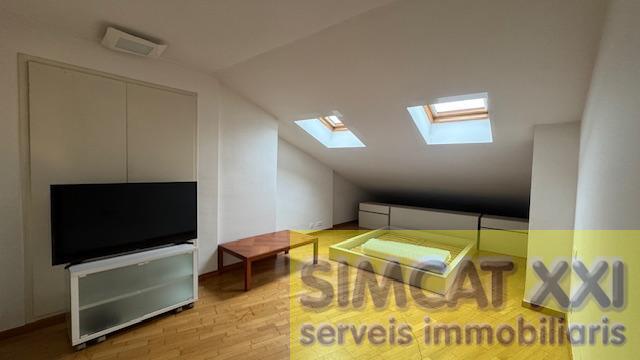 For sale of duplex in Figueres