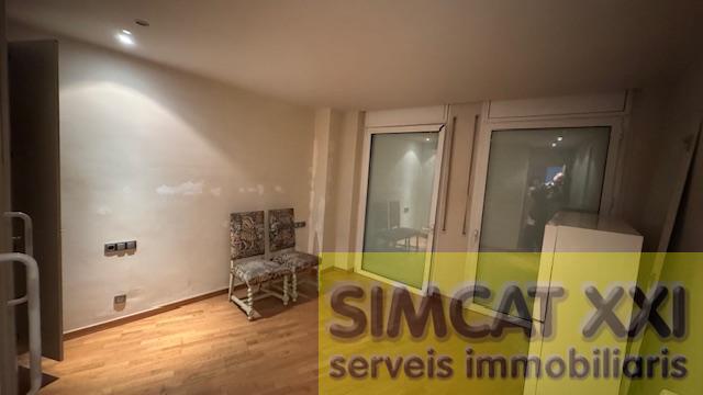For sale of duplex in Figueres