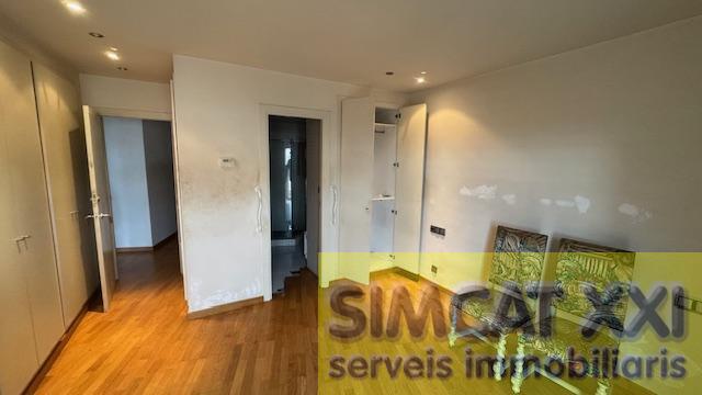 For sale of duplex in Figueres