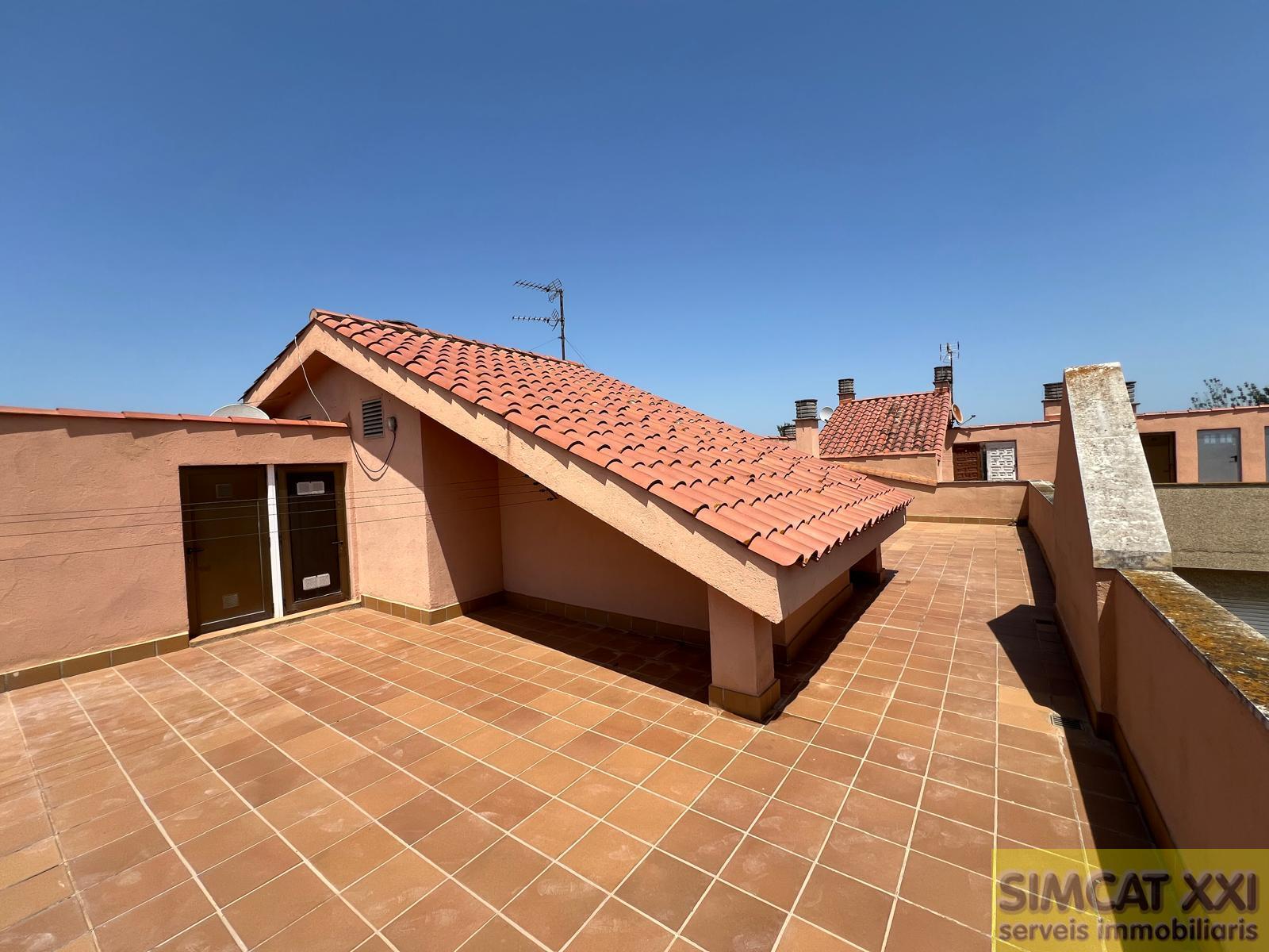 For sale of flat in Figueres