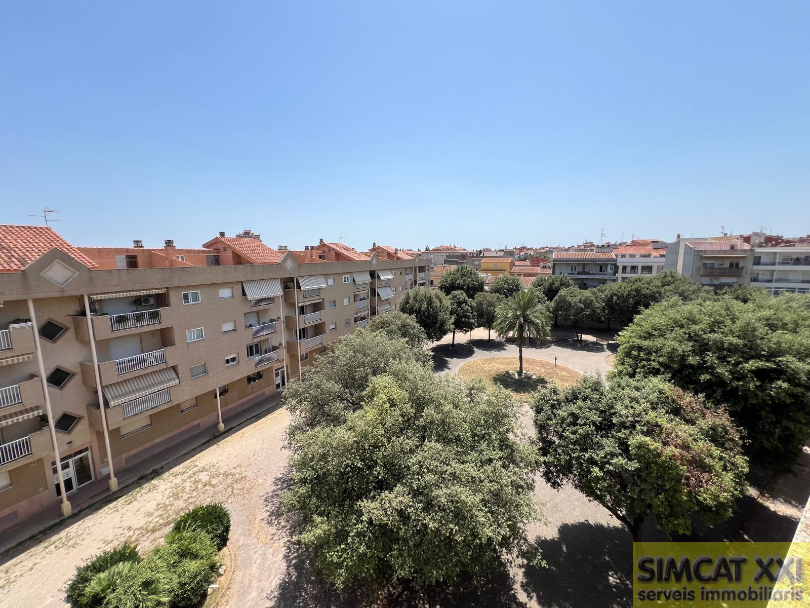 For sale of flat in Figueres