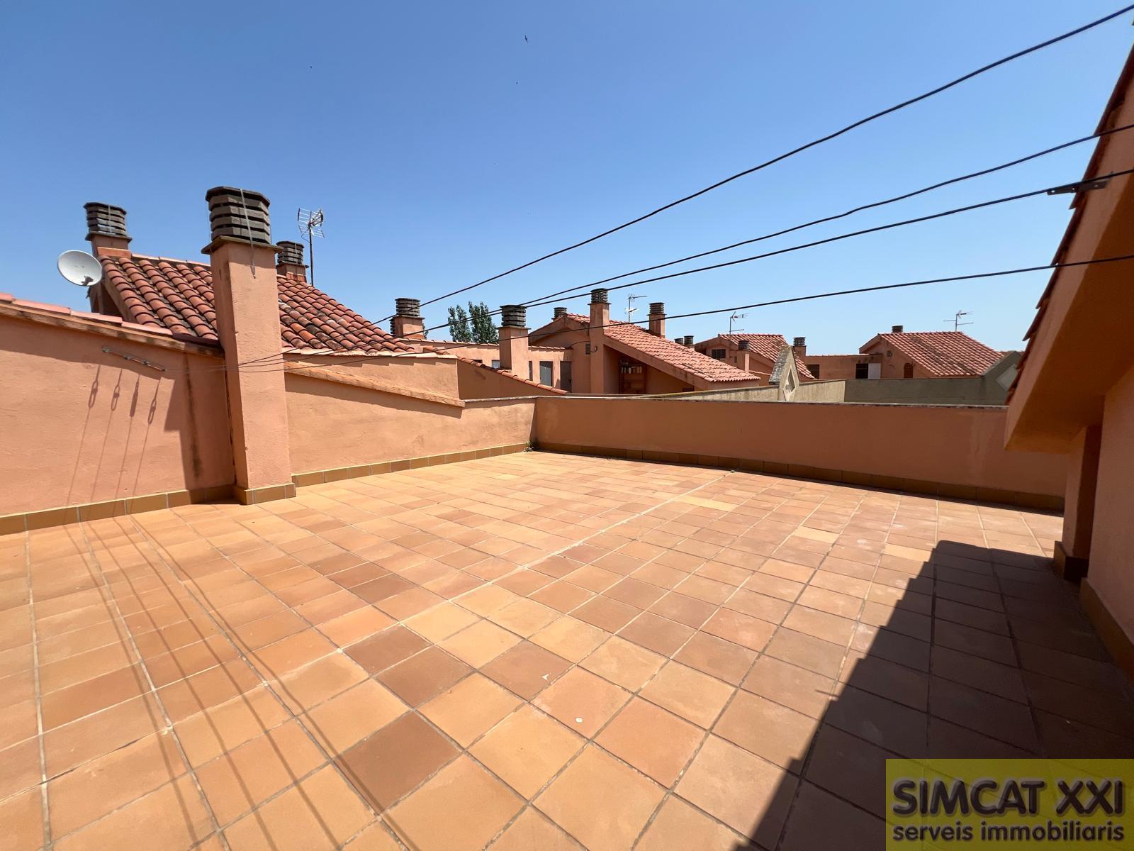 For sale of flat in Figueres