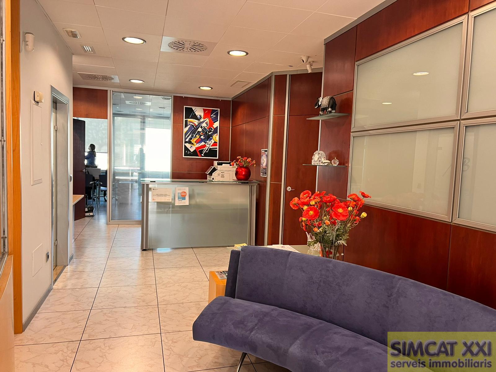 For sale of premises in Empuriabrava