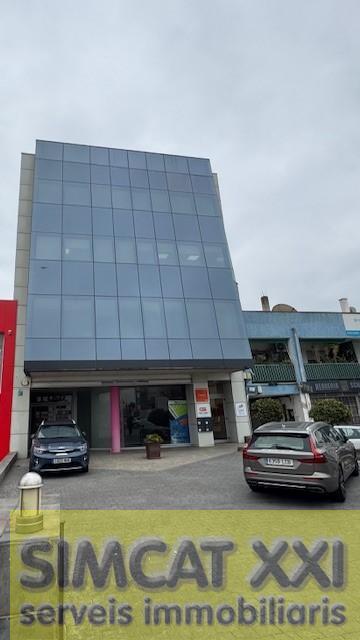 For sale of premises in Empuriabrava