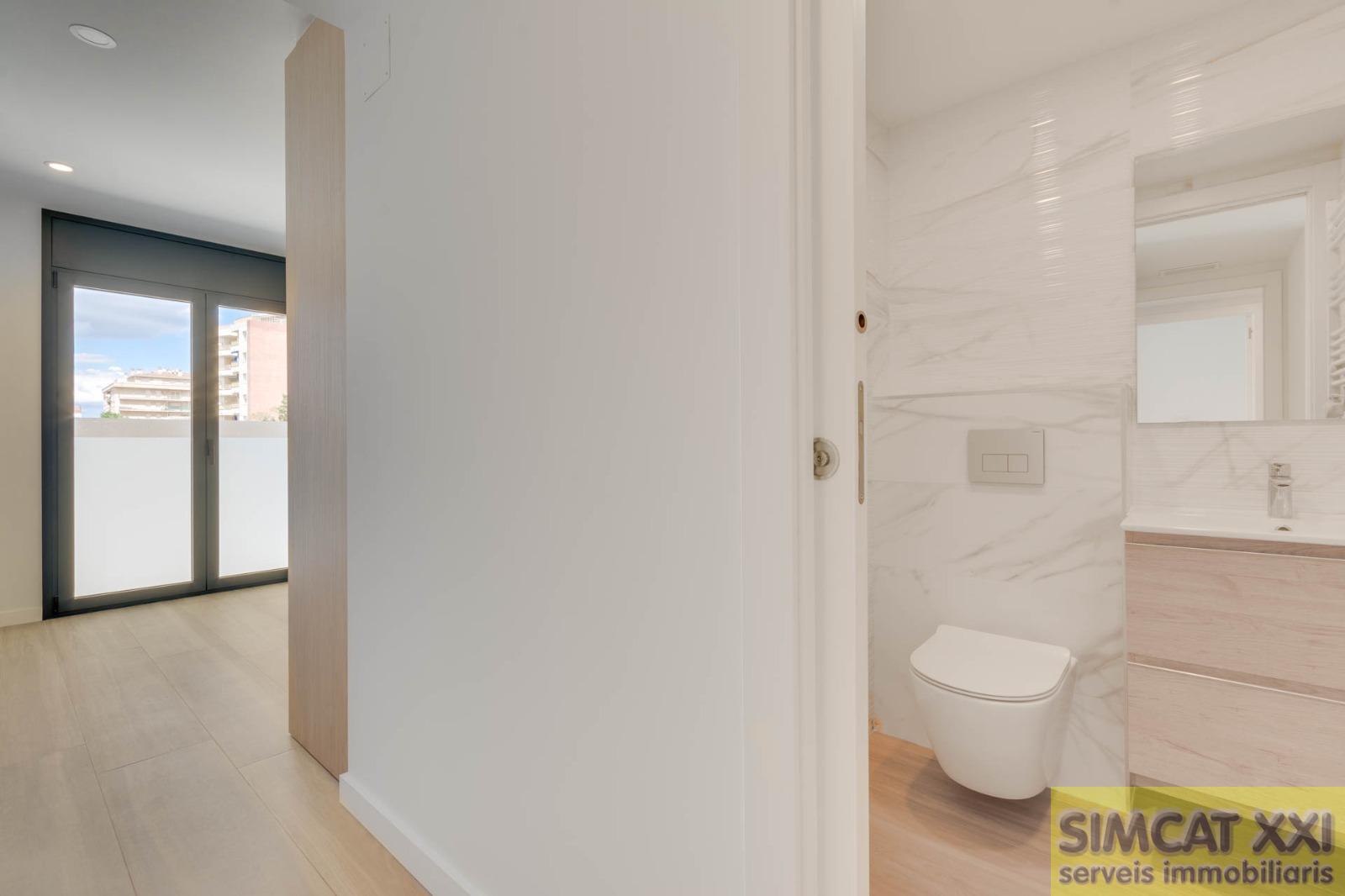 For sale of flat in Roses