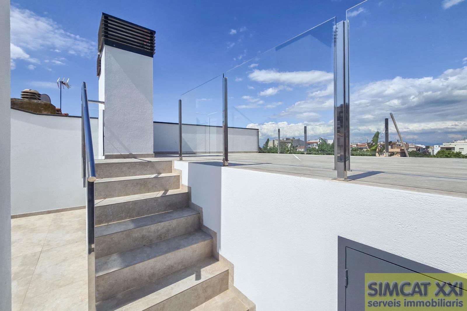 For sale of flat in Roses