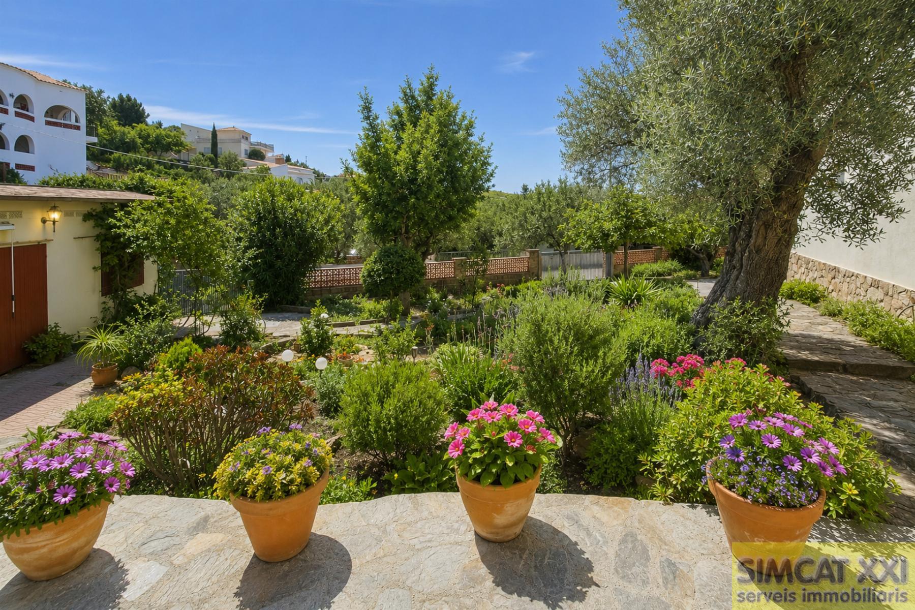 For sale of house in Roses