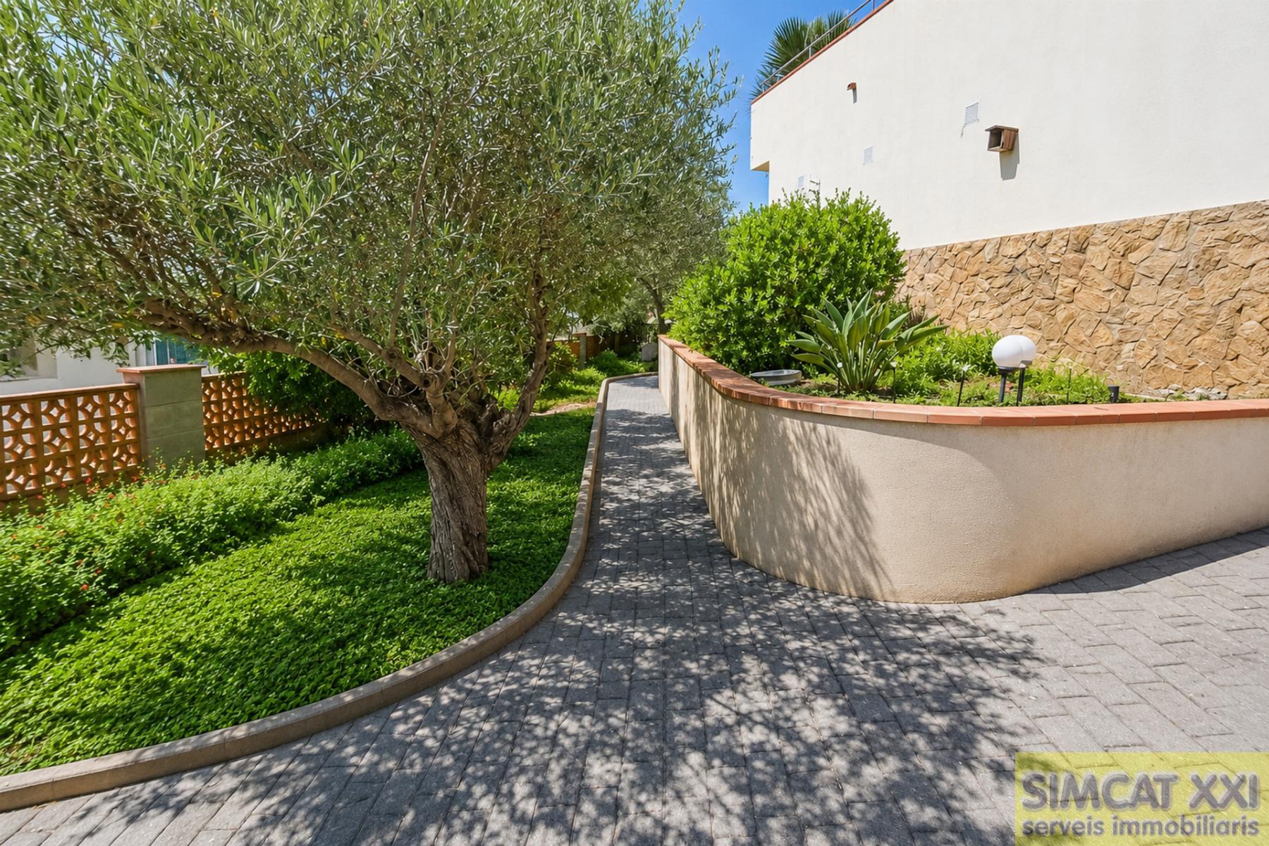 For sale of house in Roses