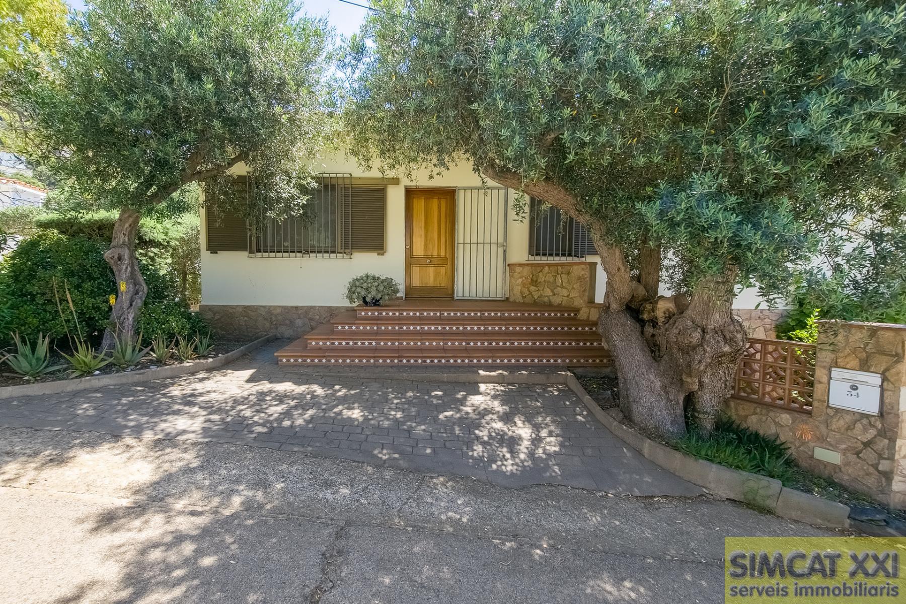 For sale of house in Roses