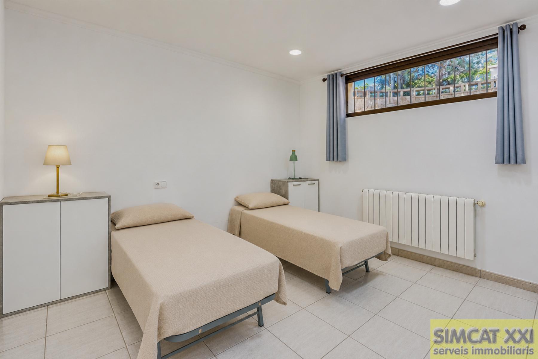 For sale of house in Roses