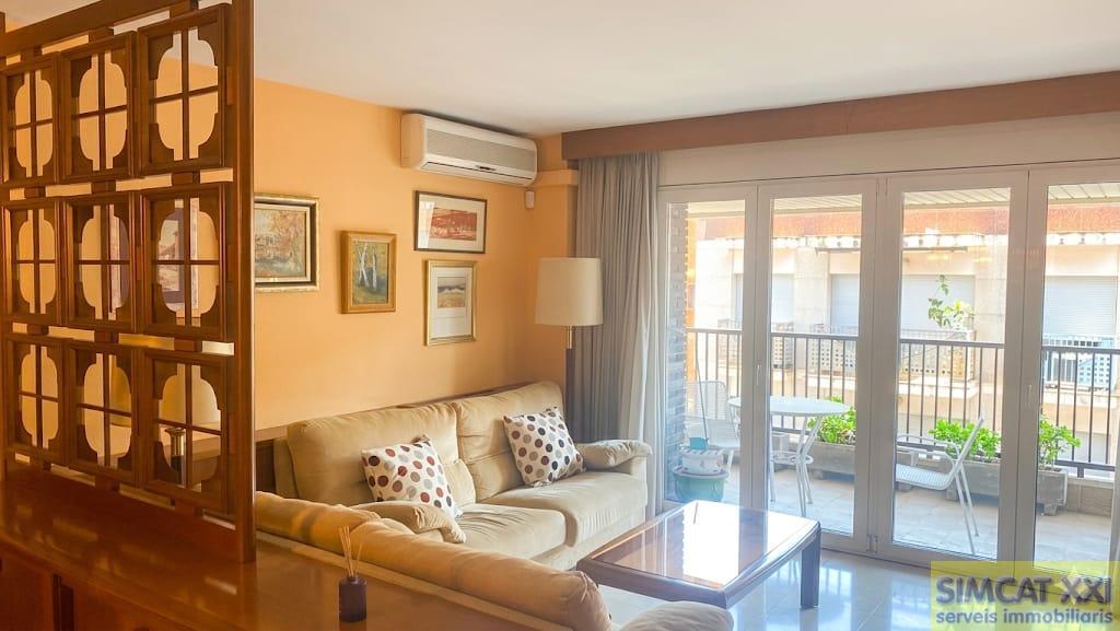 For sale of flat in Figueres