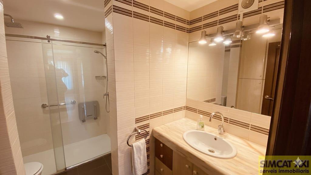 For sale of flat in Figueres