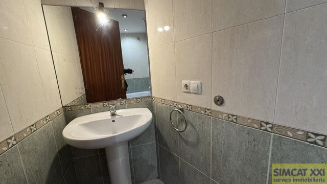 For sale of flat in Figueres