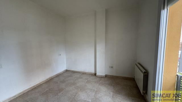 For sale of flat in Figueres