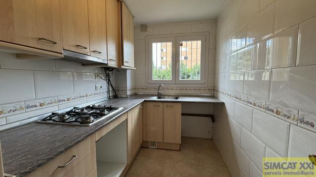For sale of flat in Figueres
