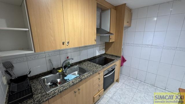 For sale of flat in Figueres