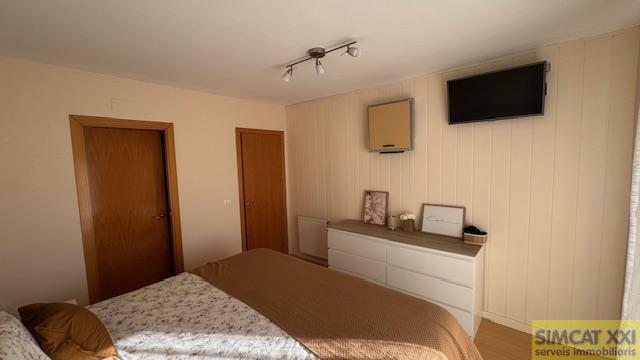 For sale of house in Palau-Saverdera
