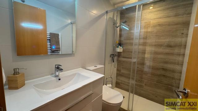 For sale of house in Palau-Saverdera