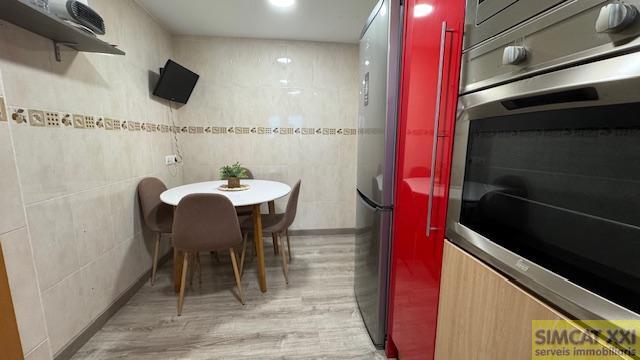 For sale of house in Palau-Saverdera