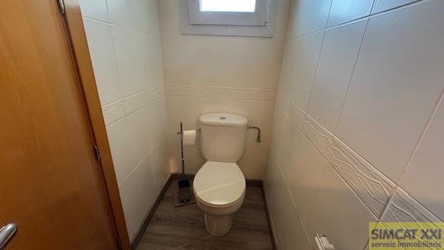 For sale of house in Palau-Saverdera