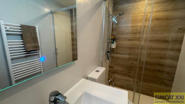For sale of house in Palau-Saverdera