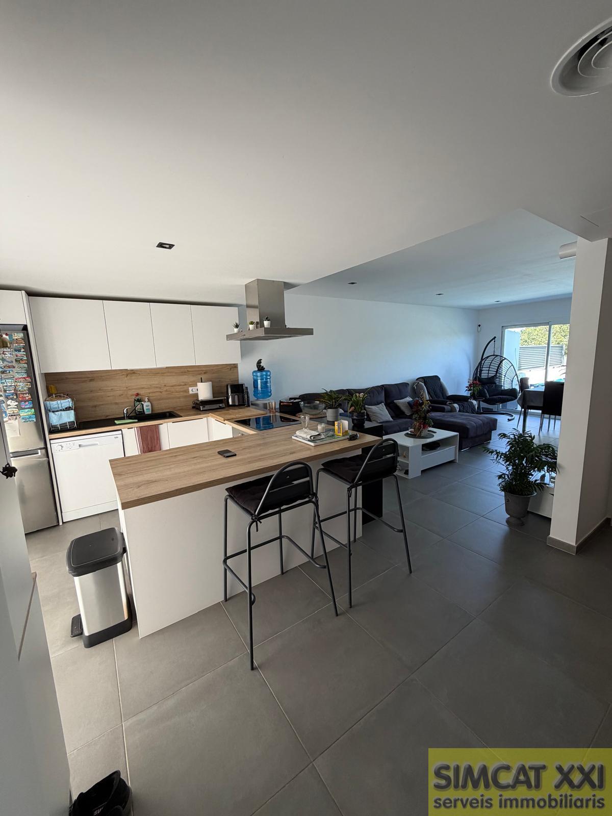 For sale of house in Figueres