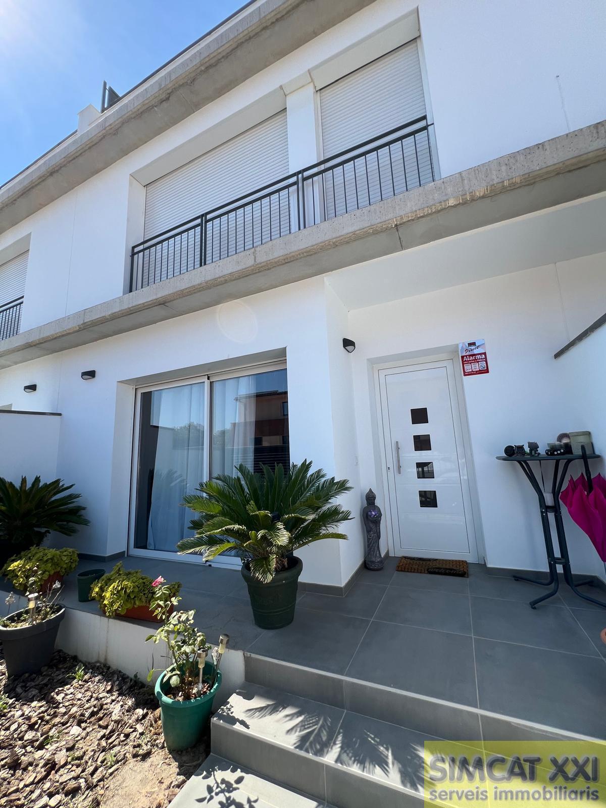 For sale of house in Figueres