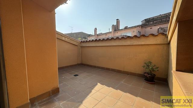For sale of duplex in Figueres