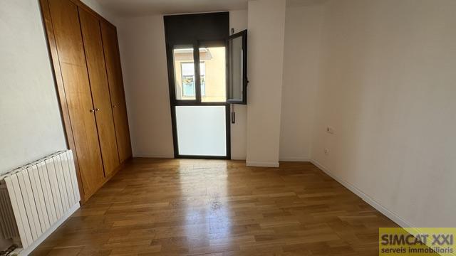 For sale of duplex in Figueres