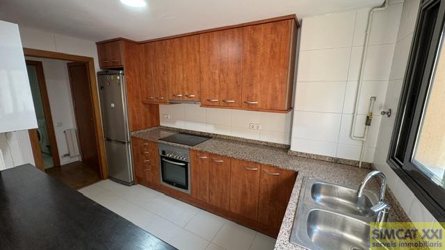 For sale of duplex in Figueres