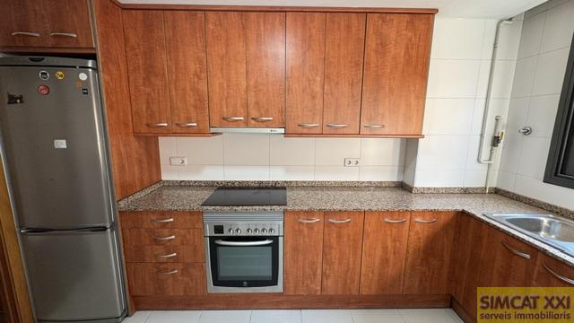 For sale of duplex in Figueres