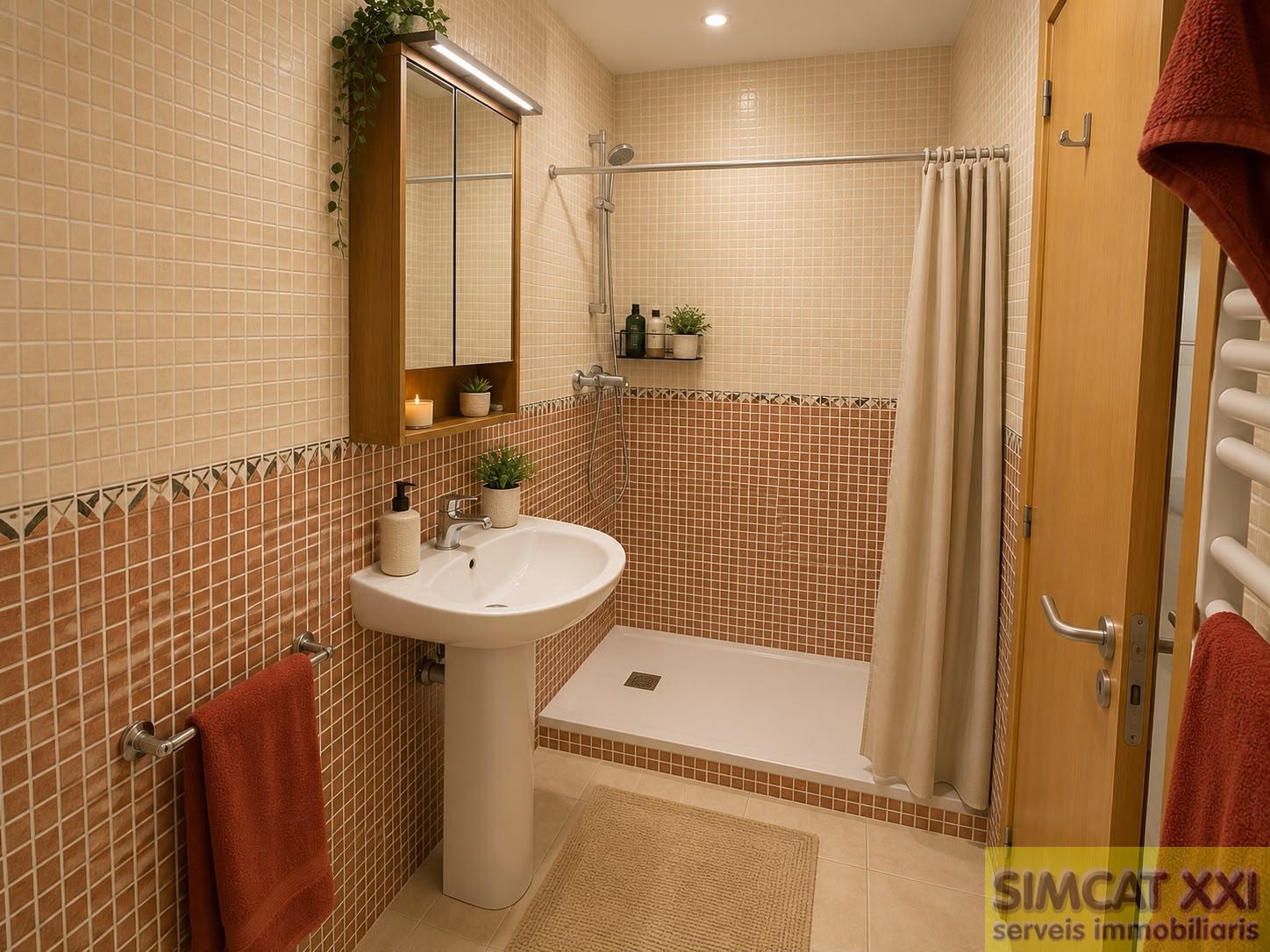For sale of house in Lladó