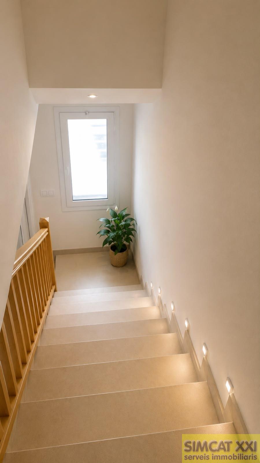 For sale of house in Lladó