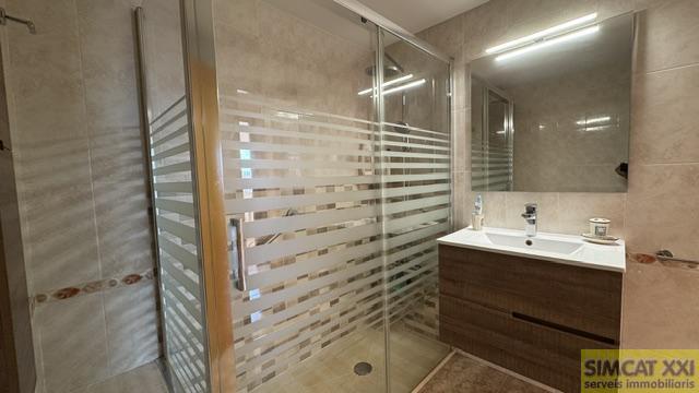 For sale of flat in Figueres