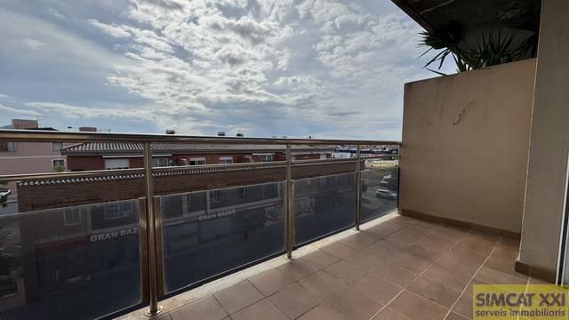 For sale of flat in Figueres