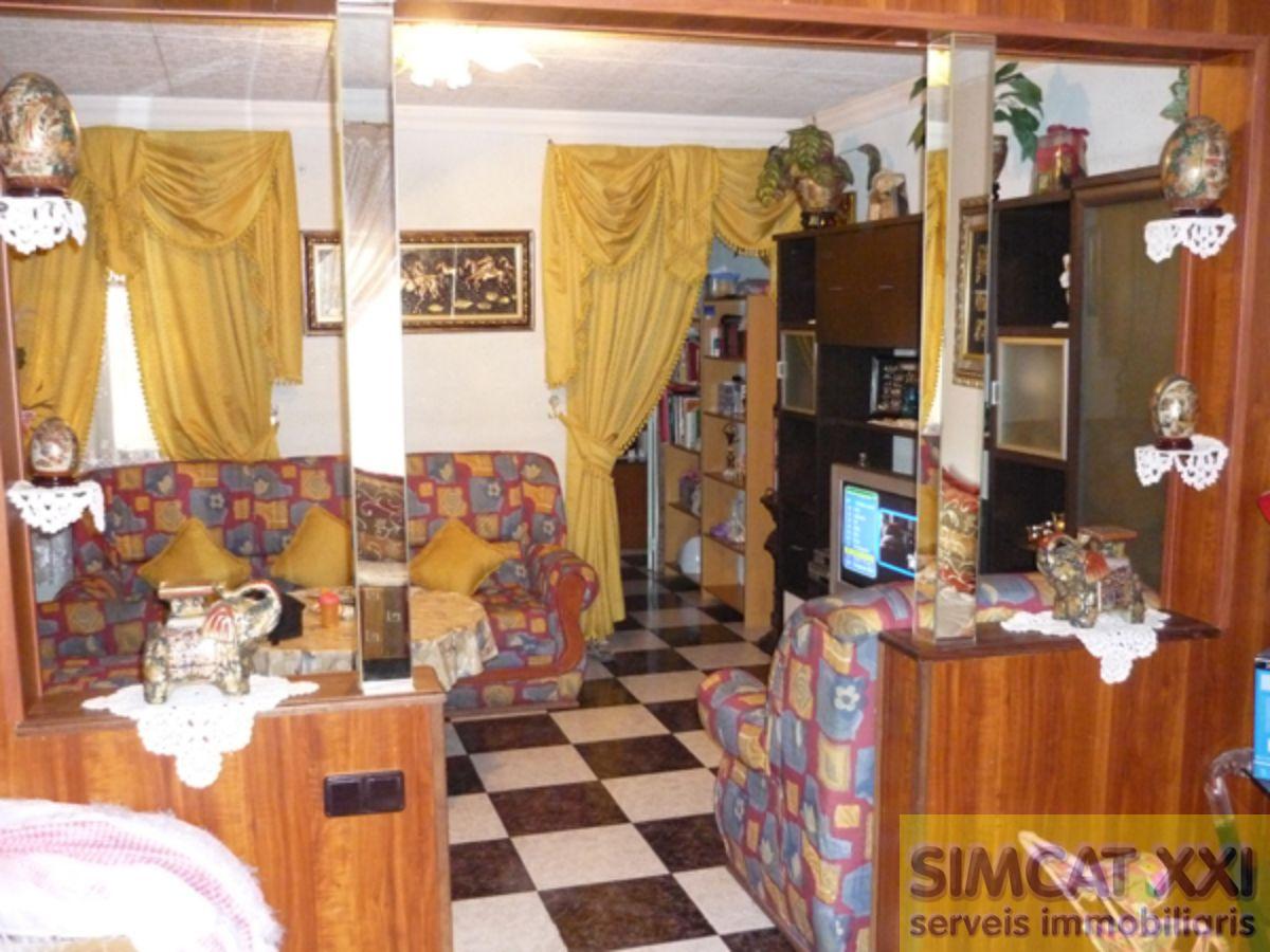 For sale of flat in Figueres