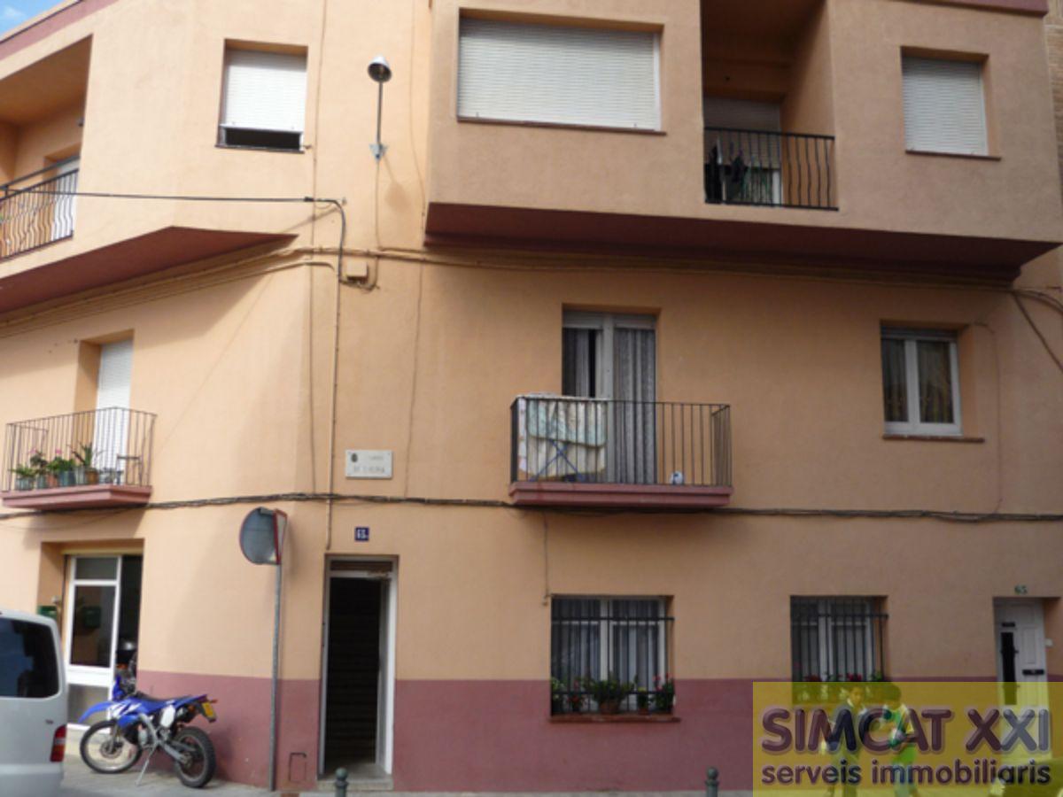 For sale of flat in Figueres