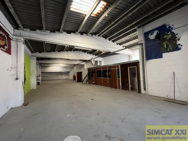 For rent of warehouse in Vilafant