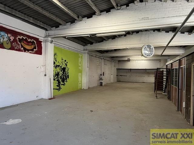 For rent of warehouse in Vilafant