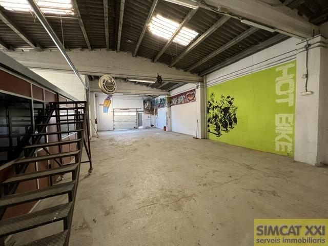 For rent of warehouse in Vilafant