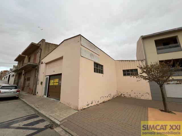For rent of warehouse in Vilafant