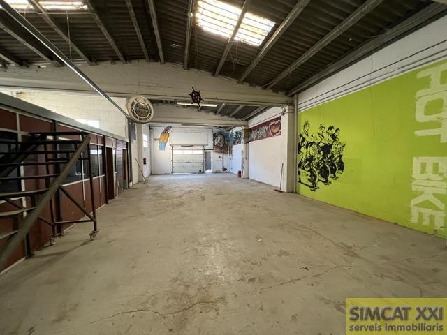 For rent of warehouse in Vilafant