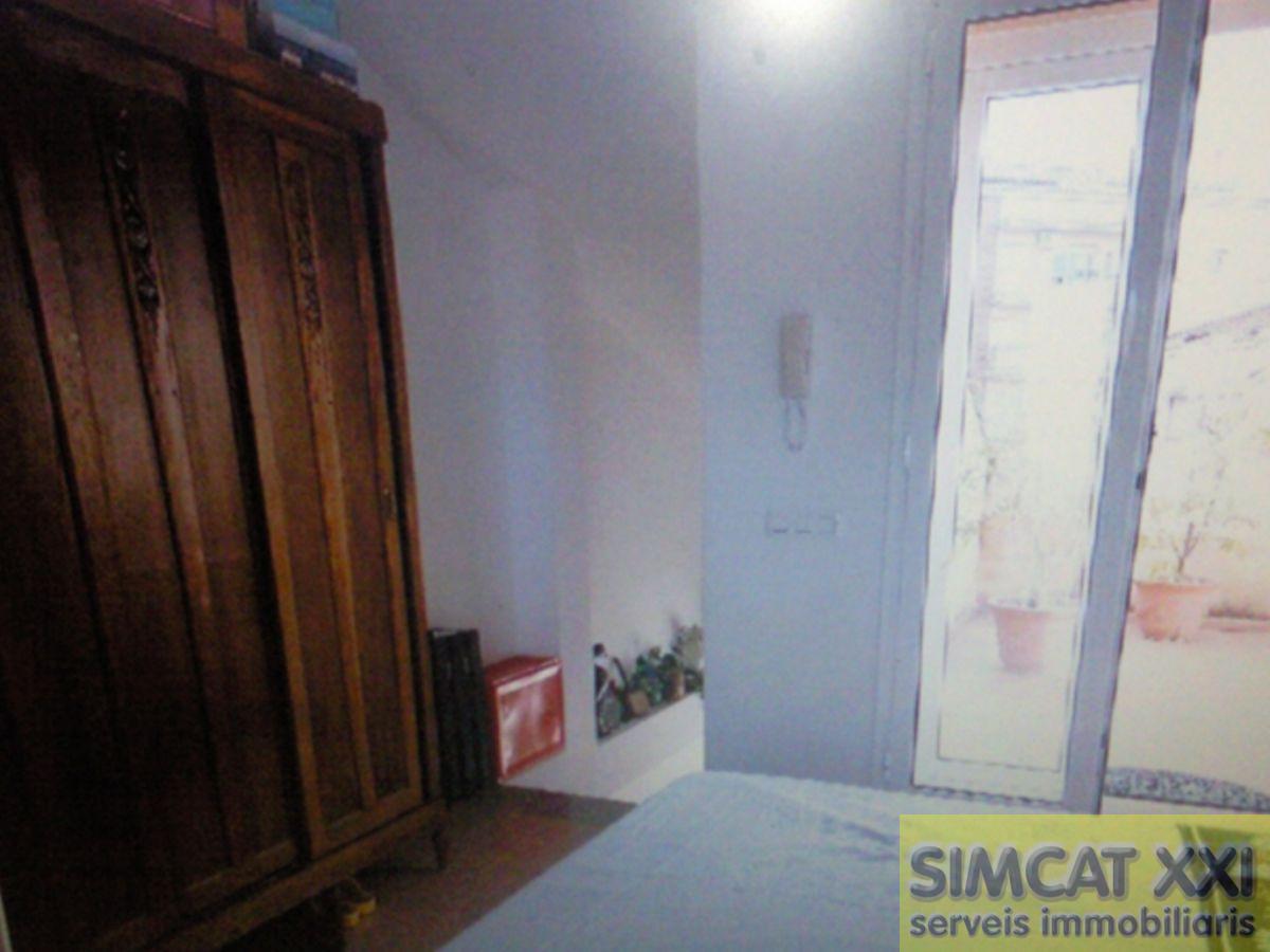 For sale of flat in Figueres