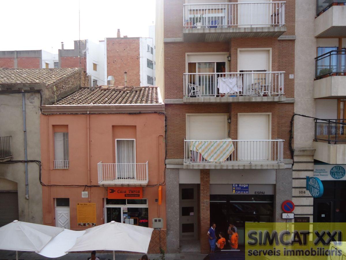 Продажа от

 Квартира на Figueres