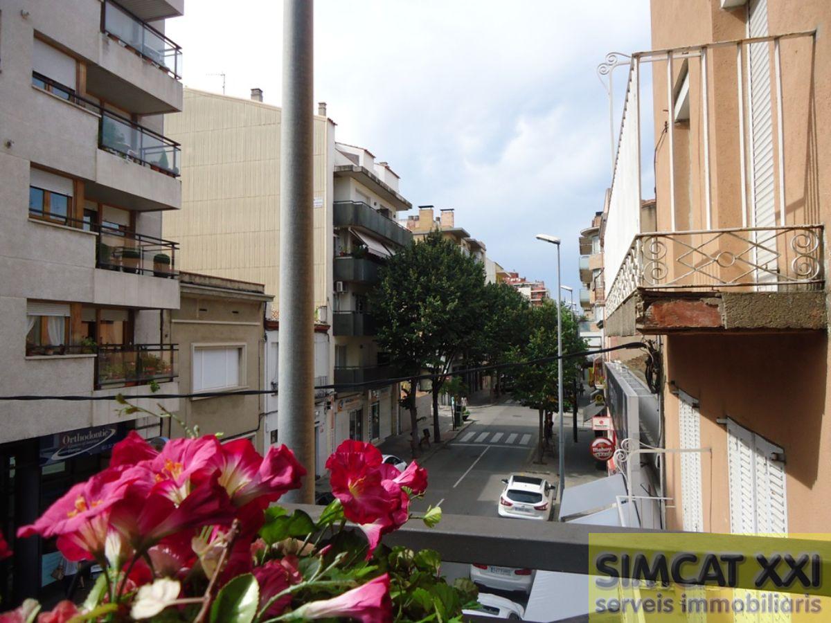 Продажа от

 Квартира на Figueres