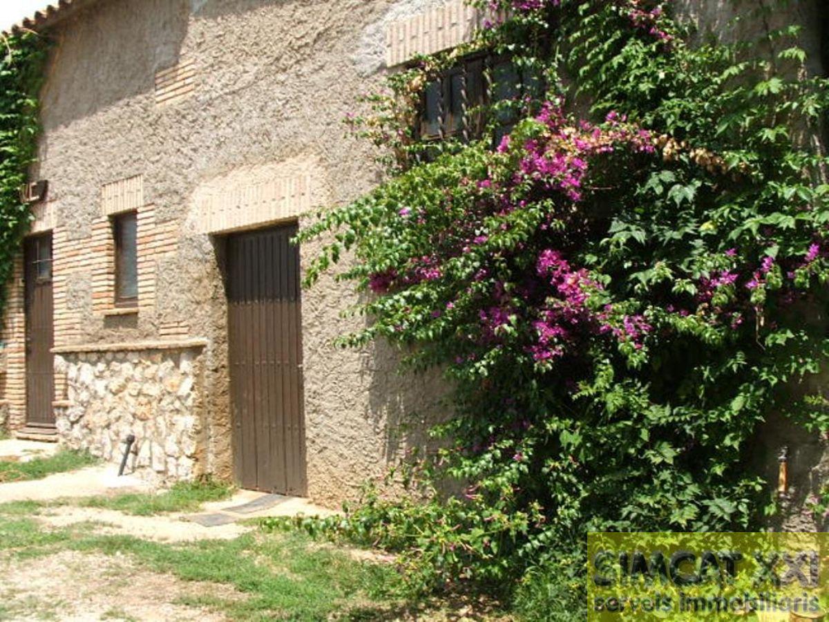 For sale of house in Borrassà
